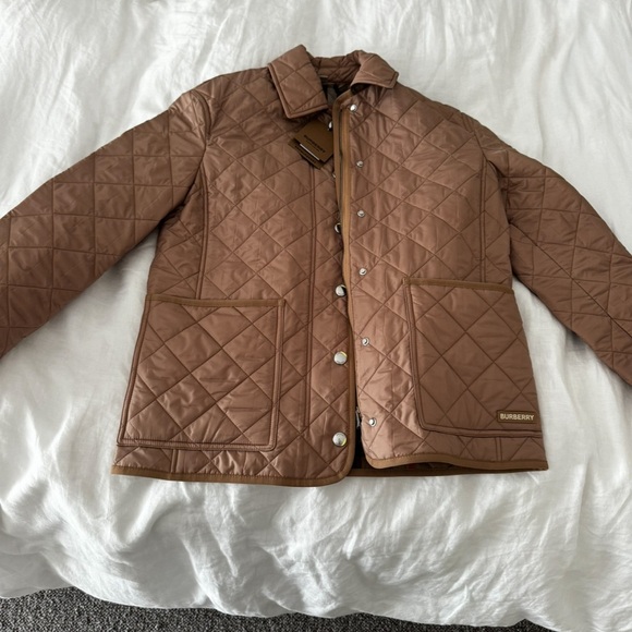 Burberry Jackets & Blazers - Burberry Woman’s Tan Quilted Jacket